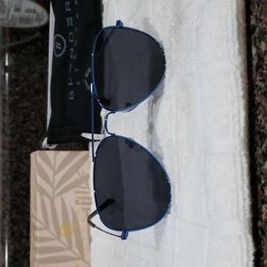 Blue Blenders Men's Aviator Sunglasses